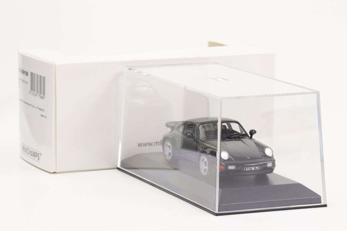 1:43 Porsche 911 964 Turbo 1990 schwarz Movie Bad Boys 2 Minichamps