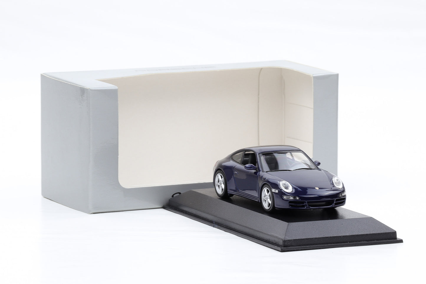 1:43 Minichamps Porsche 911 997 Carrera 4 blau metallic 2004 WAP Dealer