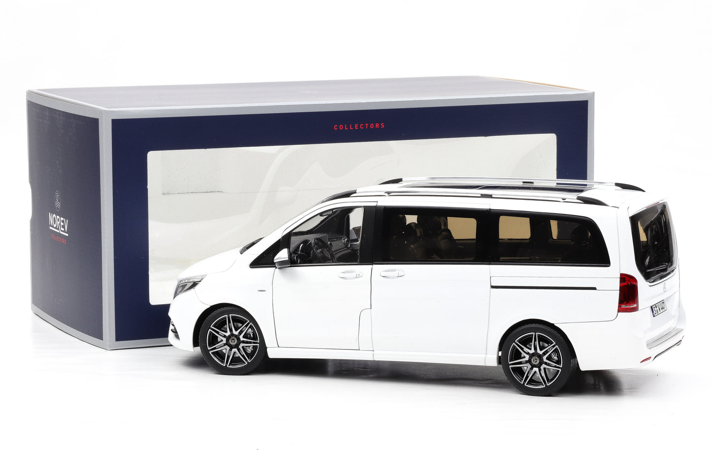 1:18 Norev Mercedes-Benz V-Class AMG-Line VAN weiss 2018 183876