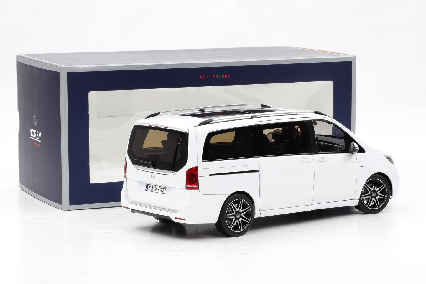 1:18 Norev Mercedes-Benz V-Class AMG-Line VAN weiss 2018 183876