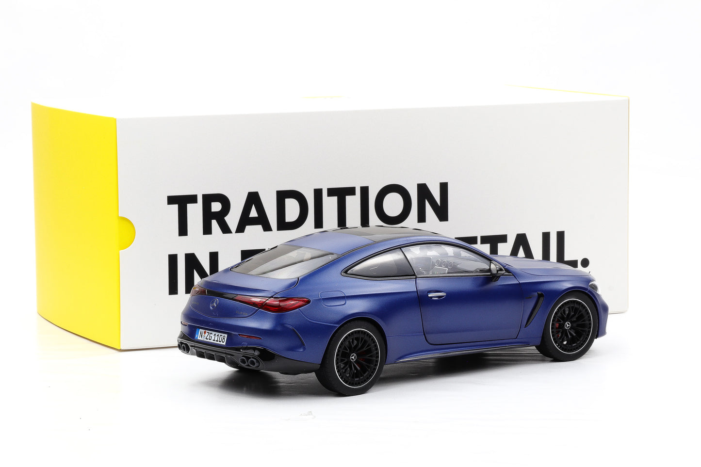 1:18 Mercedes-Benz AMG CLE 53 4Matic+ C236 spektralblau magno 2024 NZG