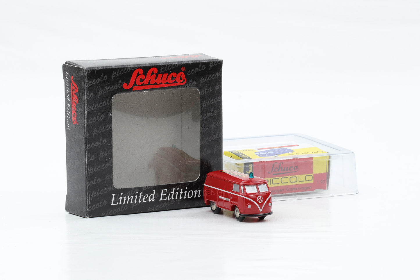 1:90 Schuco Piccolo VW T1 Bus Bulli Brandweer rot Limitiert Art.Nr. 01329