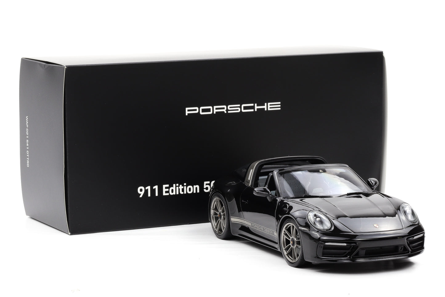 1:18 Minichamps Porsche 911 (992) Targa 4 GTS 50 Jahre Design schwarz WAP Dealer