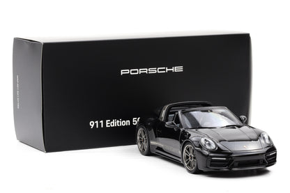 1:18 Minichamps Porsche 911 (992) Targa 4 GTS 50 Jahre Design schwarz WAP Dealer