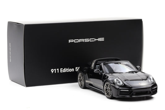 1:18 Minichamps Porsche 911 (992) Targa 4 GTS 50 Jahre Design schwarz WAP Dealer