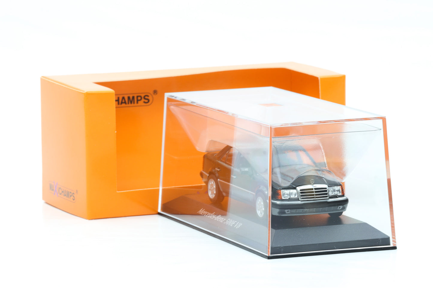 1:43 Minichamps Mercedes-Benz 500E V8 1991 black Maxichamps