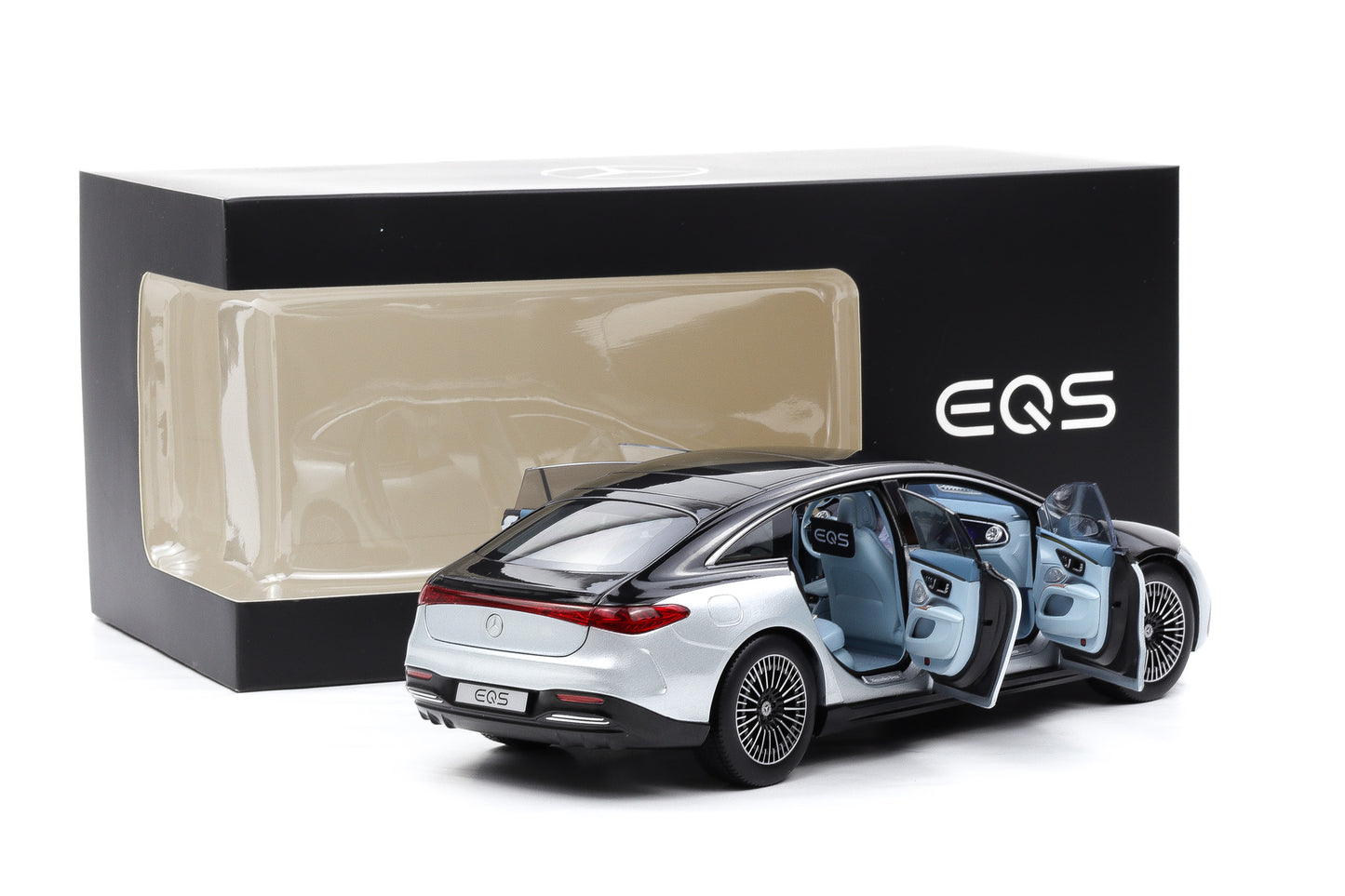 1:18 NZG Mercedes EQS V297 AMG Line mit Licht silber / schwarz DEALER NEU
