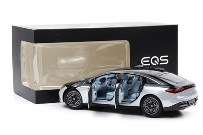 1:18 NZG Mercedes EQS V297 AMG Line mit Licht silber / schwarz DEALER NEU