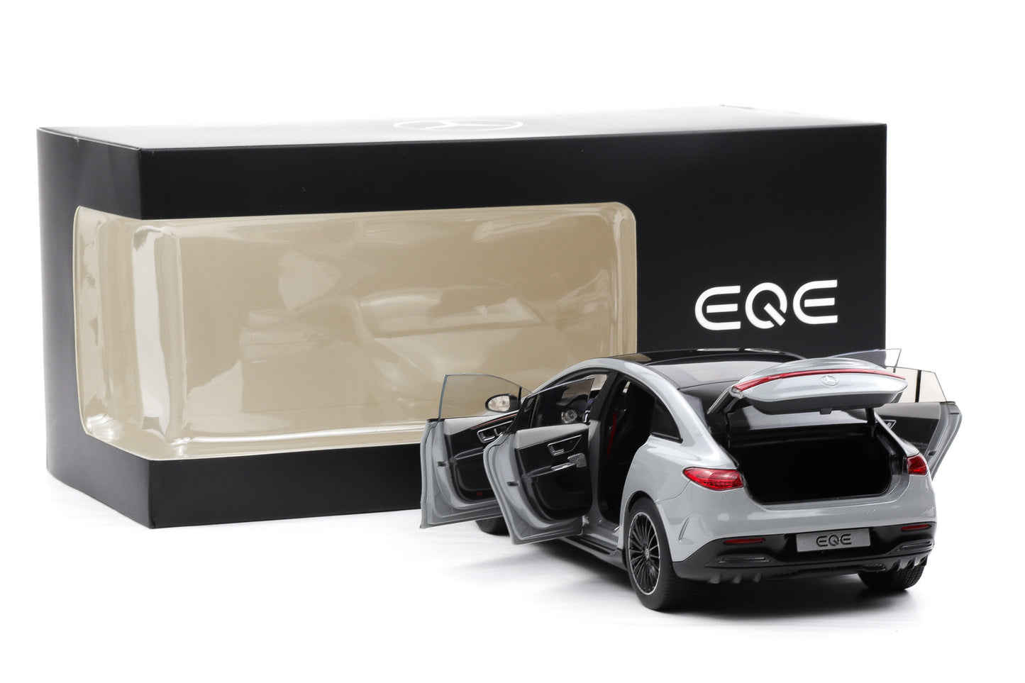 1:18 Mercedes-Benz EQE AMG Line V295 alpingrau 2023 NZG Dealer