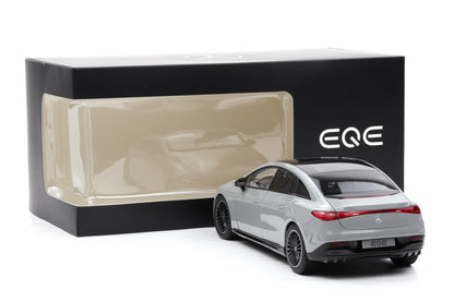 1:18 Mercedes-Benz EQE AMG Line V295 alpingrau 2023 NZG Dealer