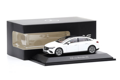 1:43 Herpa Mercedes-Benz EQ EQE V295 opalithweiß bright 2022 Dealer B669601106