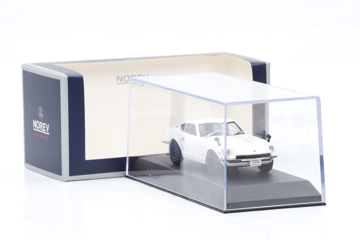 1:43 Norev Nissan Fairlady Z 1969 weiß 420144