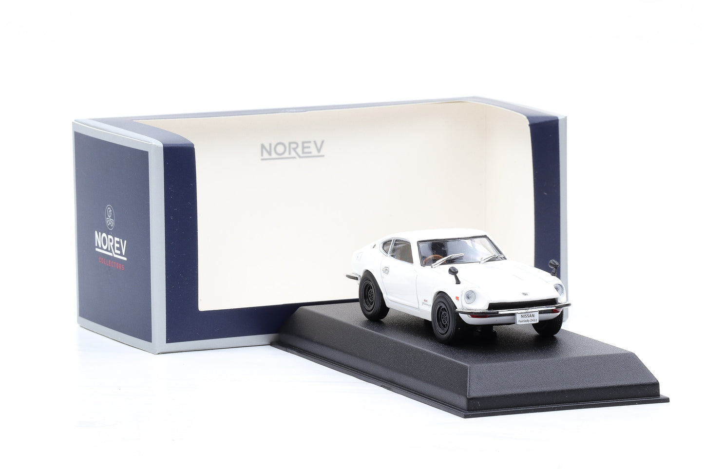 1:43 Norev Nissan Fairlady Z 1969 weiß 420144