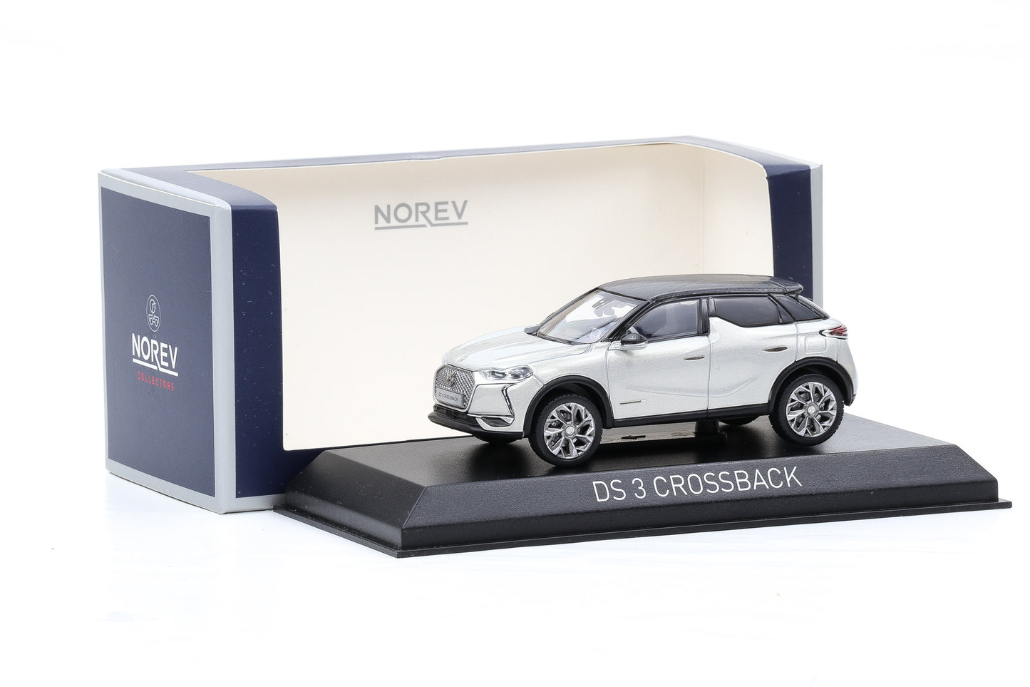 1:43 Norev Citroen DS 3 Crossback E-Tense 2019 pearl & black roof