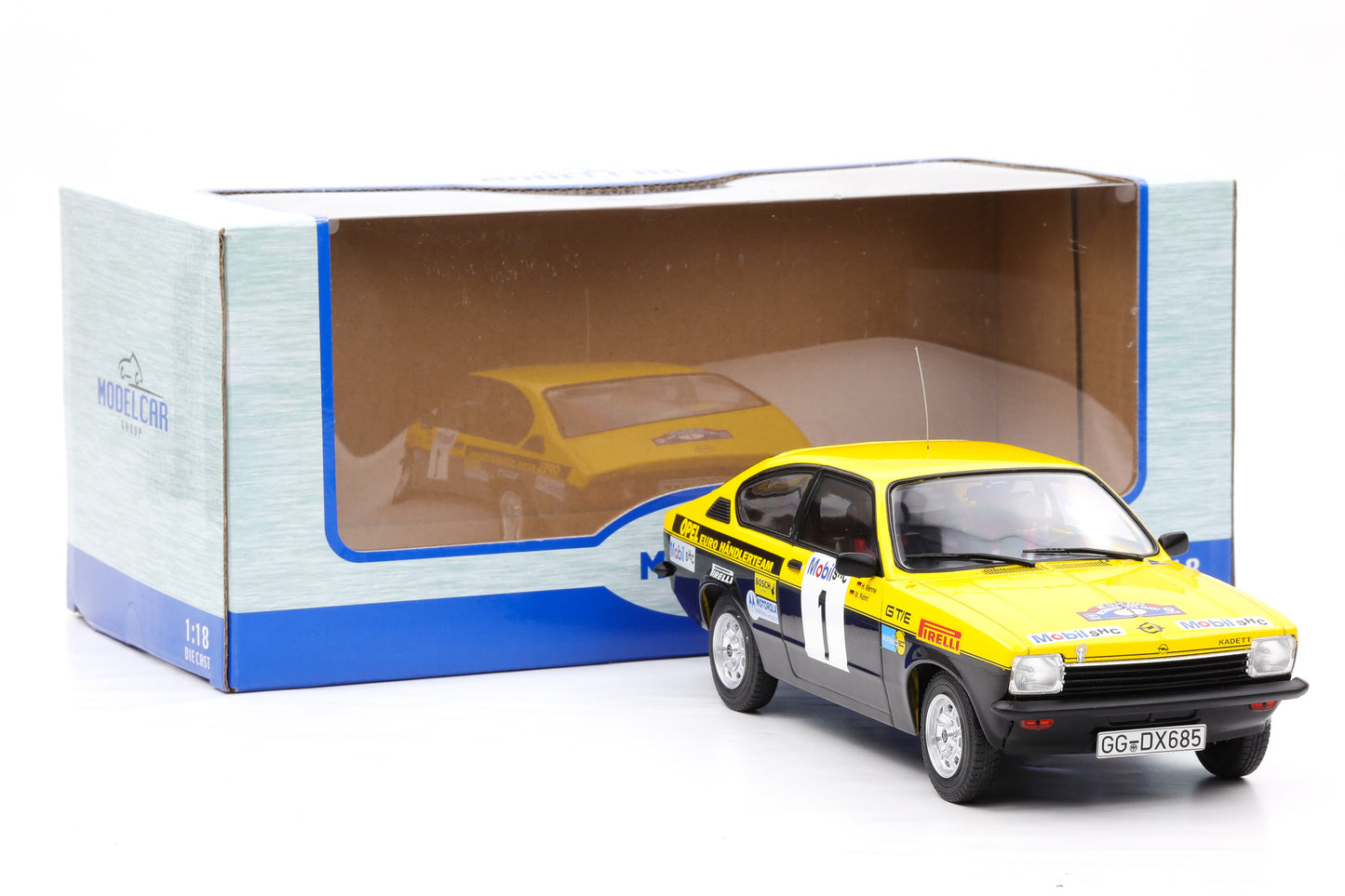 1:18 Opel Kadett C GT/E #1 Lippe Rallye 1977 Röhrl, Menne MCG + Vitrine