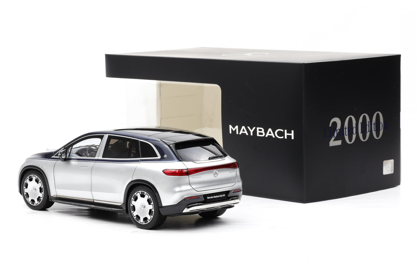 1:18 NZG Mercedes Maybach EQS 680 SUV nautic blue hightech silber Dealer