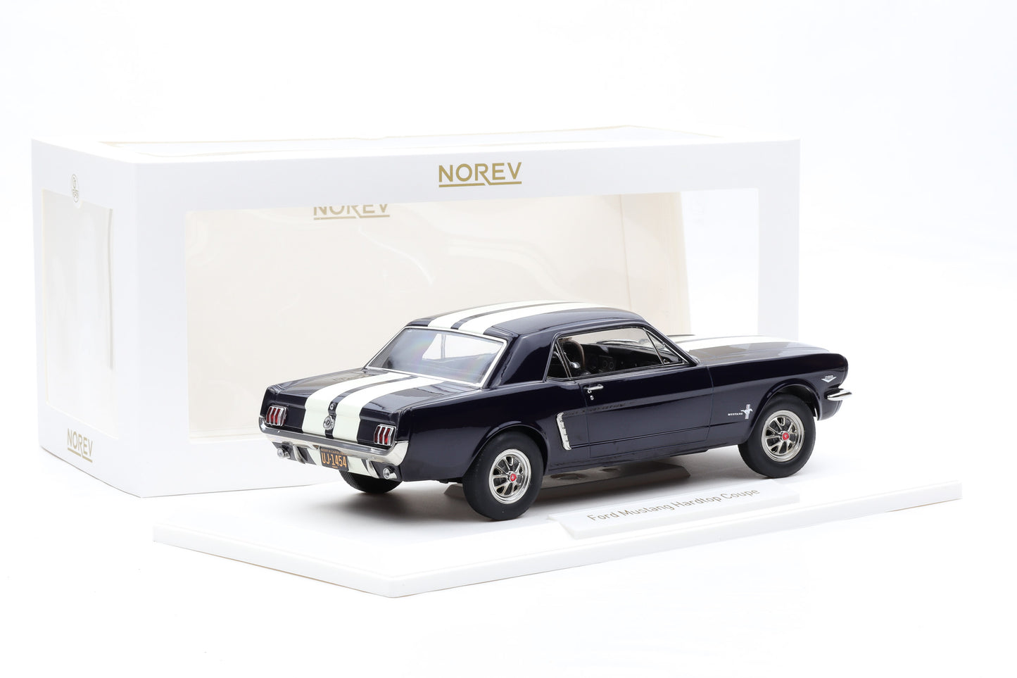 1:18 Norev Ford Mustang Hardtop Coupe 1965 Nightmist blue metallic 182805