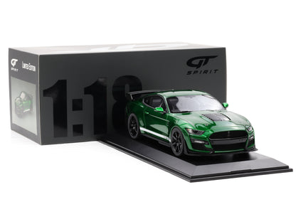 1:18 GT Spirit Shelby Mustang GT 500 Candy Apple Green GT834 + Vitrine