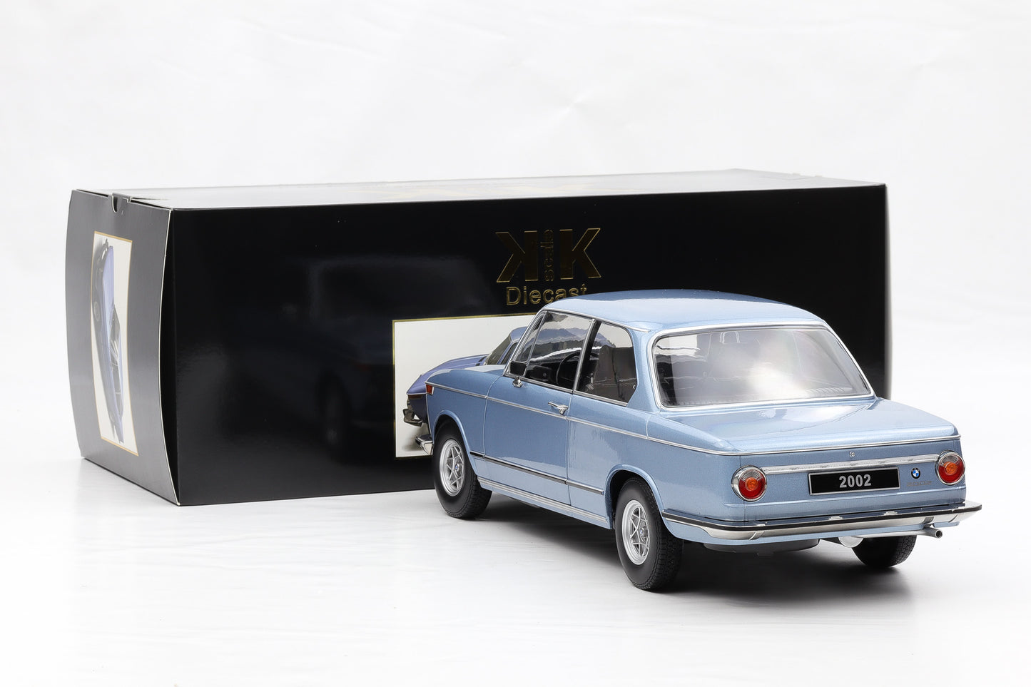 1:12 KK-Scale BMW 2002 1.Serie 1971 hellblau-metallic diecast opening parts