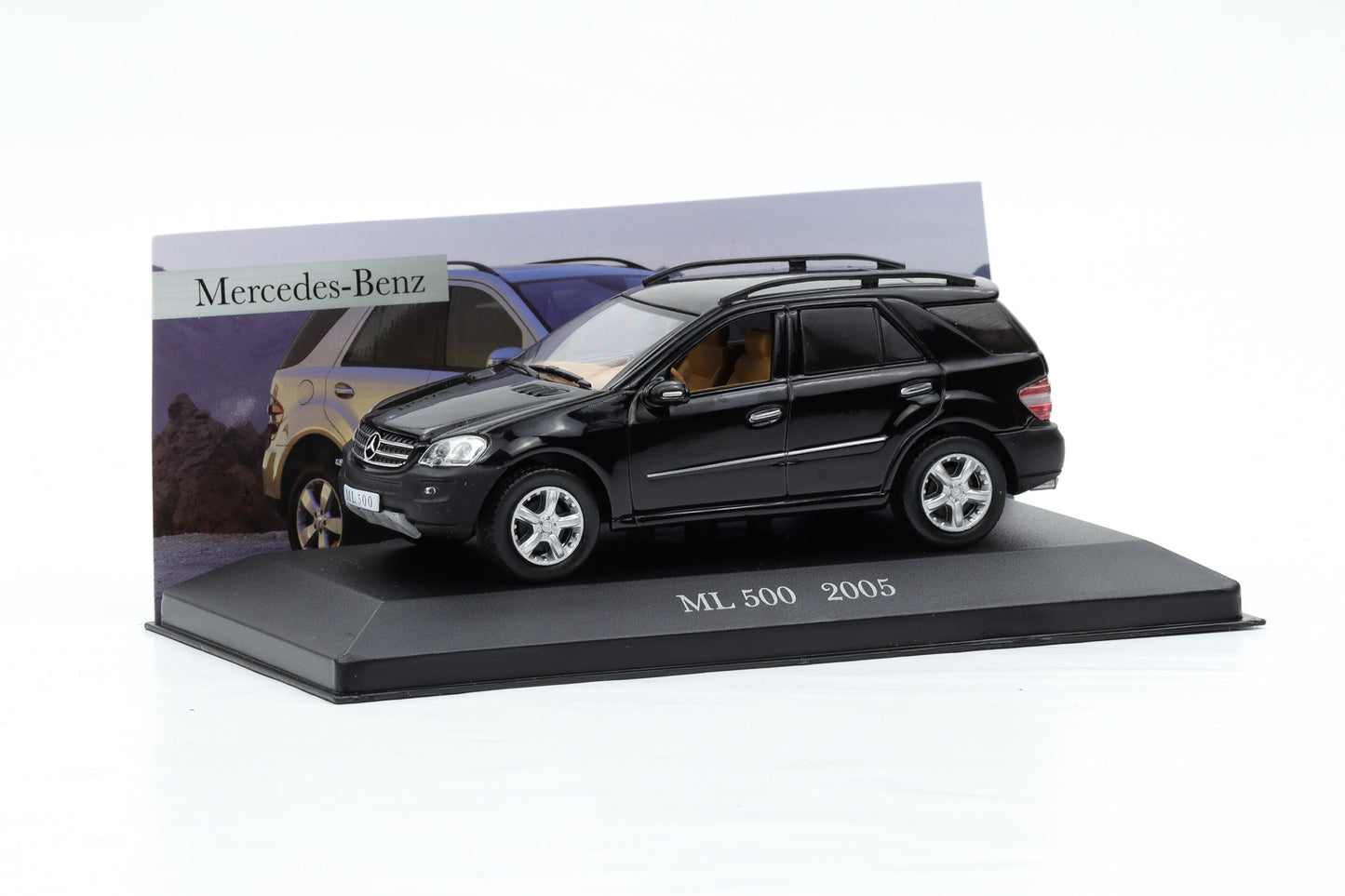 1:43 Mercedes-Benz ML 500 schwarz 2005 DeAgostini
