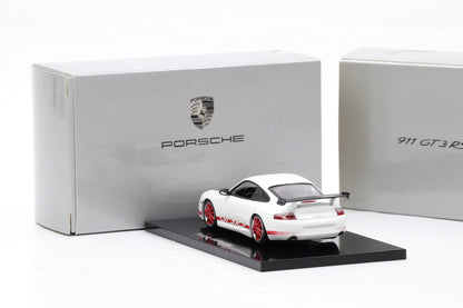 1:43 Minichamps Porsche 911 996 GT3 RS weiß rotem Schriftzug / Felgen WAP
