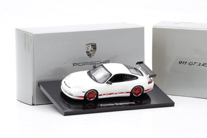 1:43 Minichamps Porsche 911 996 GT3 RS weiß rotem Schriftzug / Felgen WAP