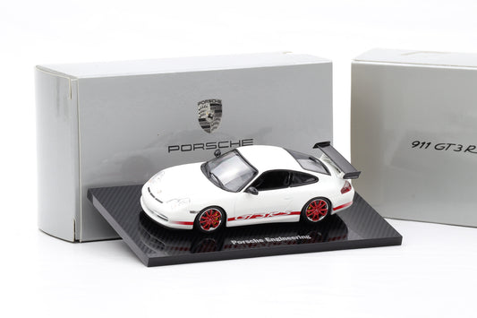 1:43 Minichamps Porsche 911 996 GT3 RS weiß rotem Schriftzug / Felgen WAP