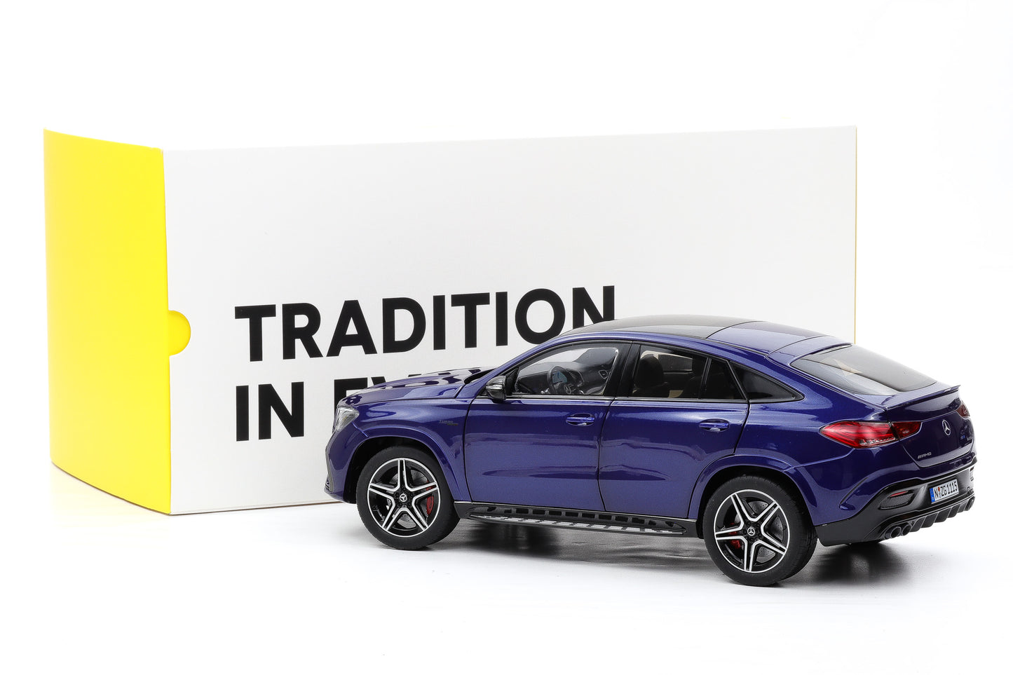 1:18 NZG Mercedes-Benz AMG GLE 53 4Matic+ Coupe 2023 C167 mystikblau