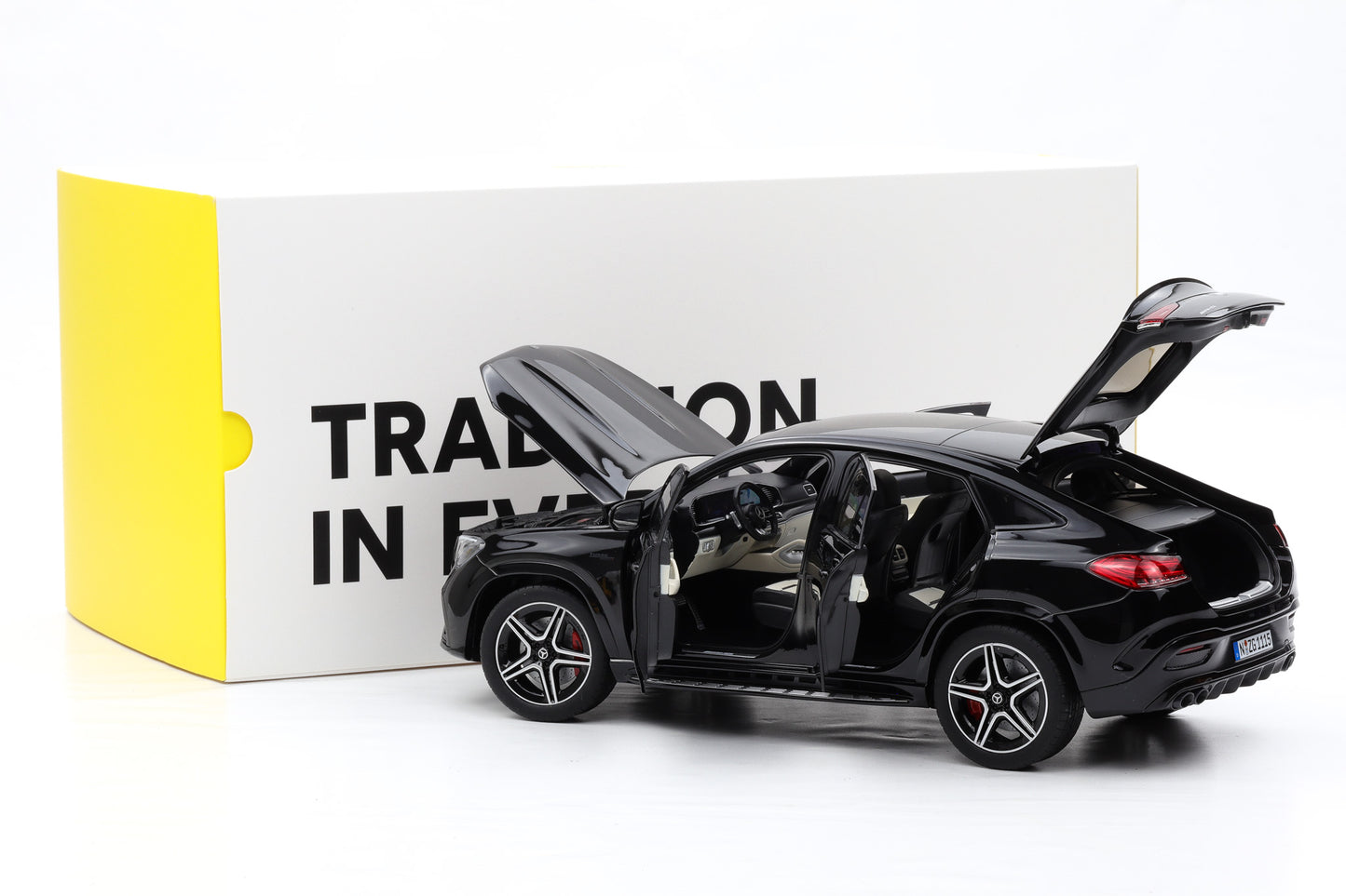 1:18 NZG Mercedes-Benz AMG GLE 53 4Matic+ Coupe 2023 C167 obsidianschwarz