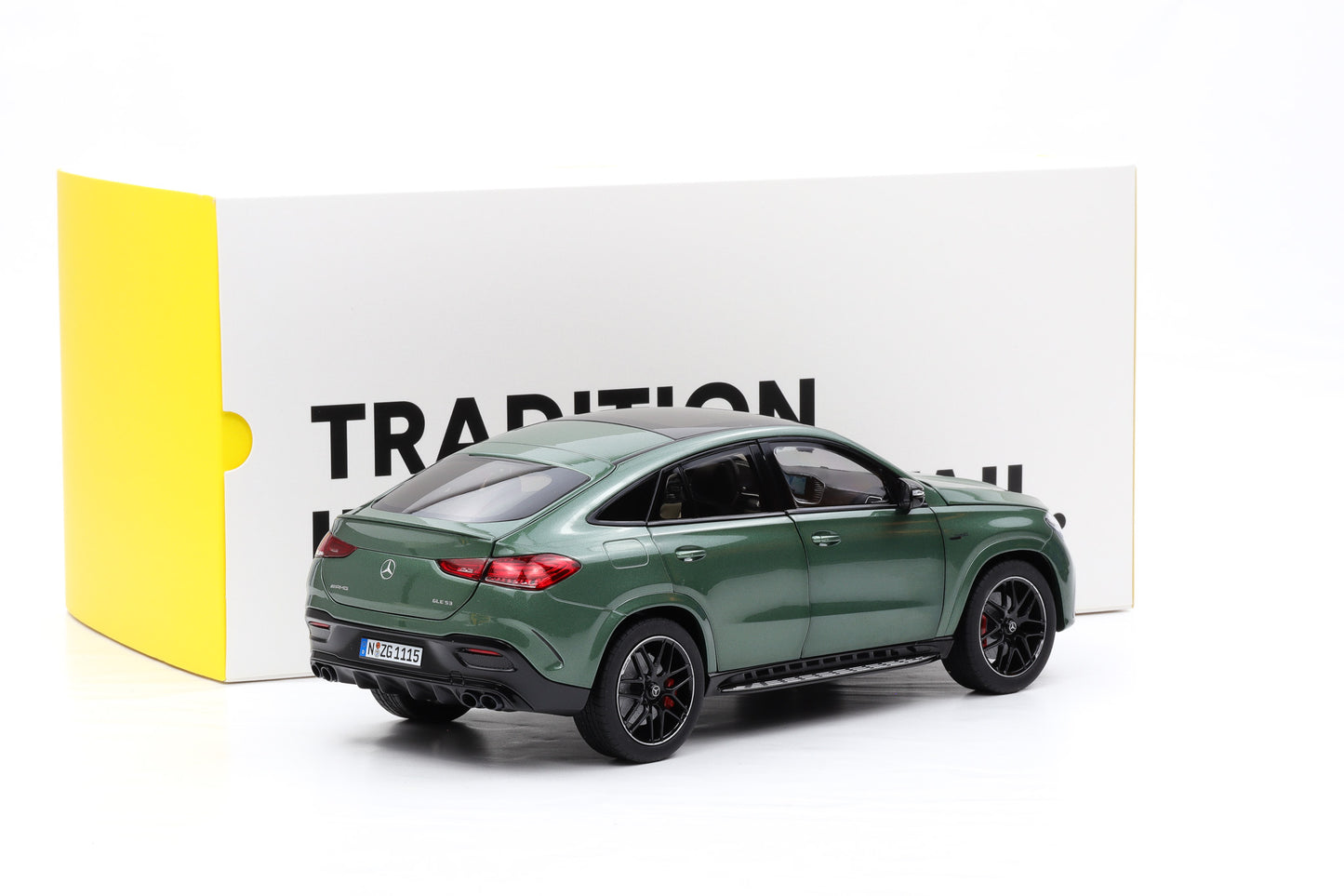 1:18 NZG Mercedes-Benz AMG GLE 53 4Matic+ Coupe 2023 C167 irlandgrün