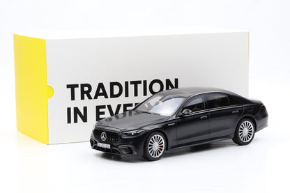 1:18 NZG Mercedes-Benz AMG S 63 E V8 Performance 2022 nightblack magno