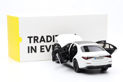 1:18 NZG Mercedes-Benz AMG S 63 E V8 Performance 2022 opalith white