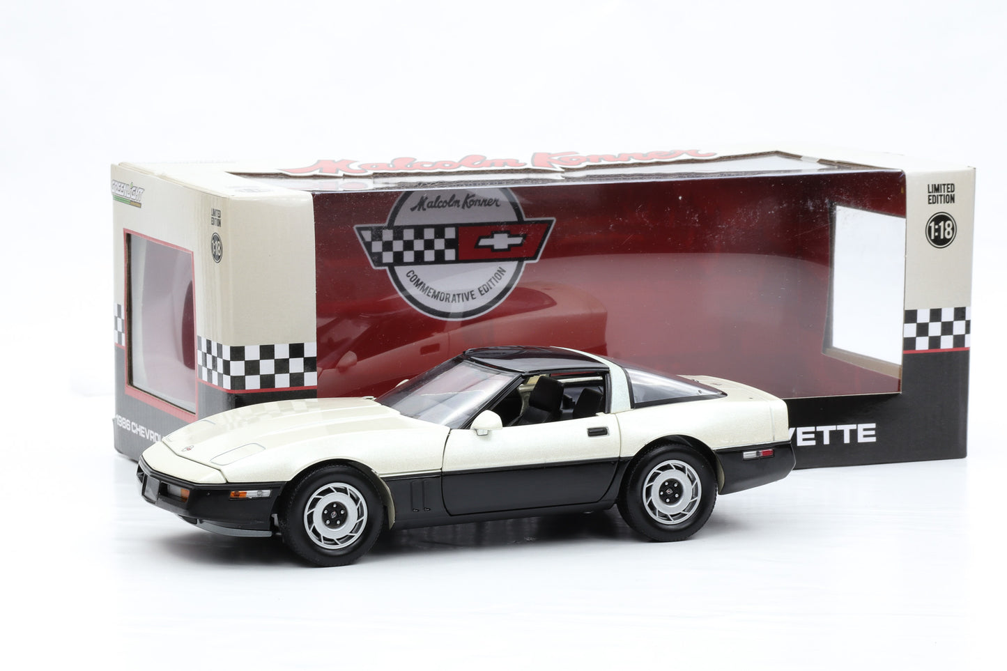 1:18 Greenlight Chevrolet Corvette Targa C4 Malcom Konner 1986 black white