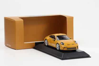 1:43 Spark Porsche 911 992 S/T Bahamagelb 1:43 WAP Dealer diecast