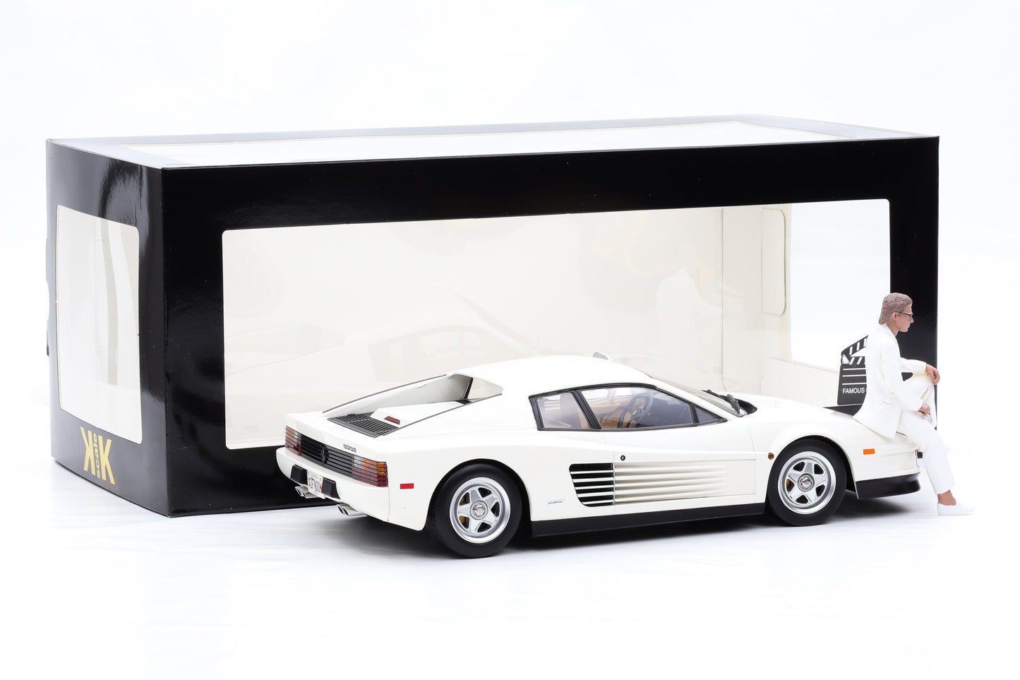 1:18 Ferrari Movie Miami Vice Testarossa US 1984 mit Figur Sonny + Vitrine