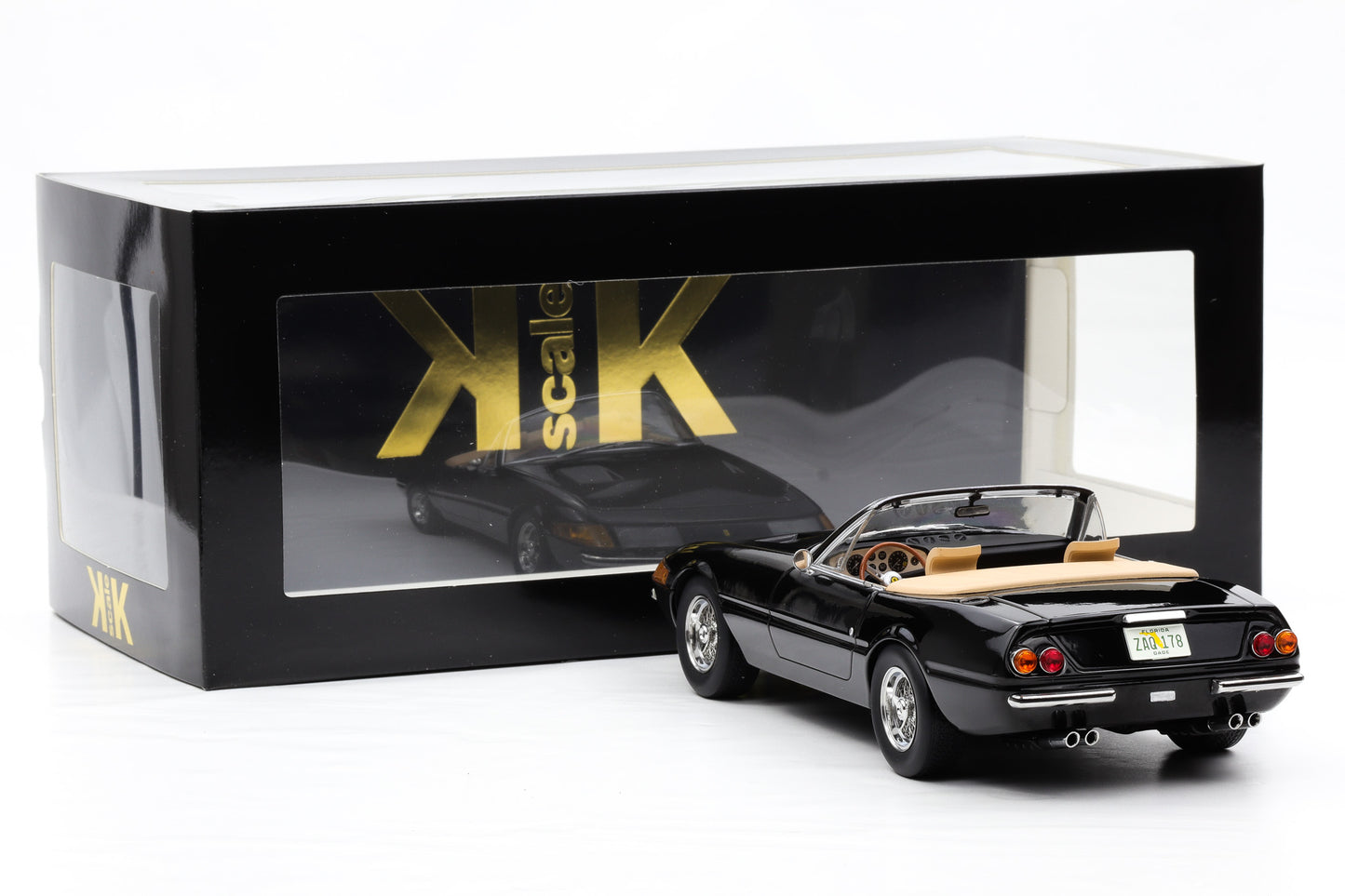 1:18 Ferrari Miami Vice Movie 365 GTS/4 Daytona Spyder 1969 mit Figur Sonny