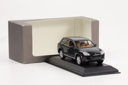 1:43 Porsche Cayenne S 2002 Lagogrün metallic Minichamps WAP