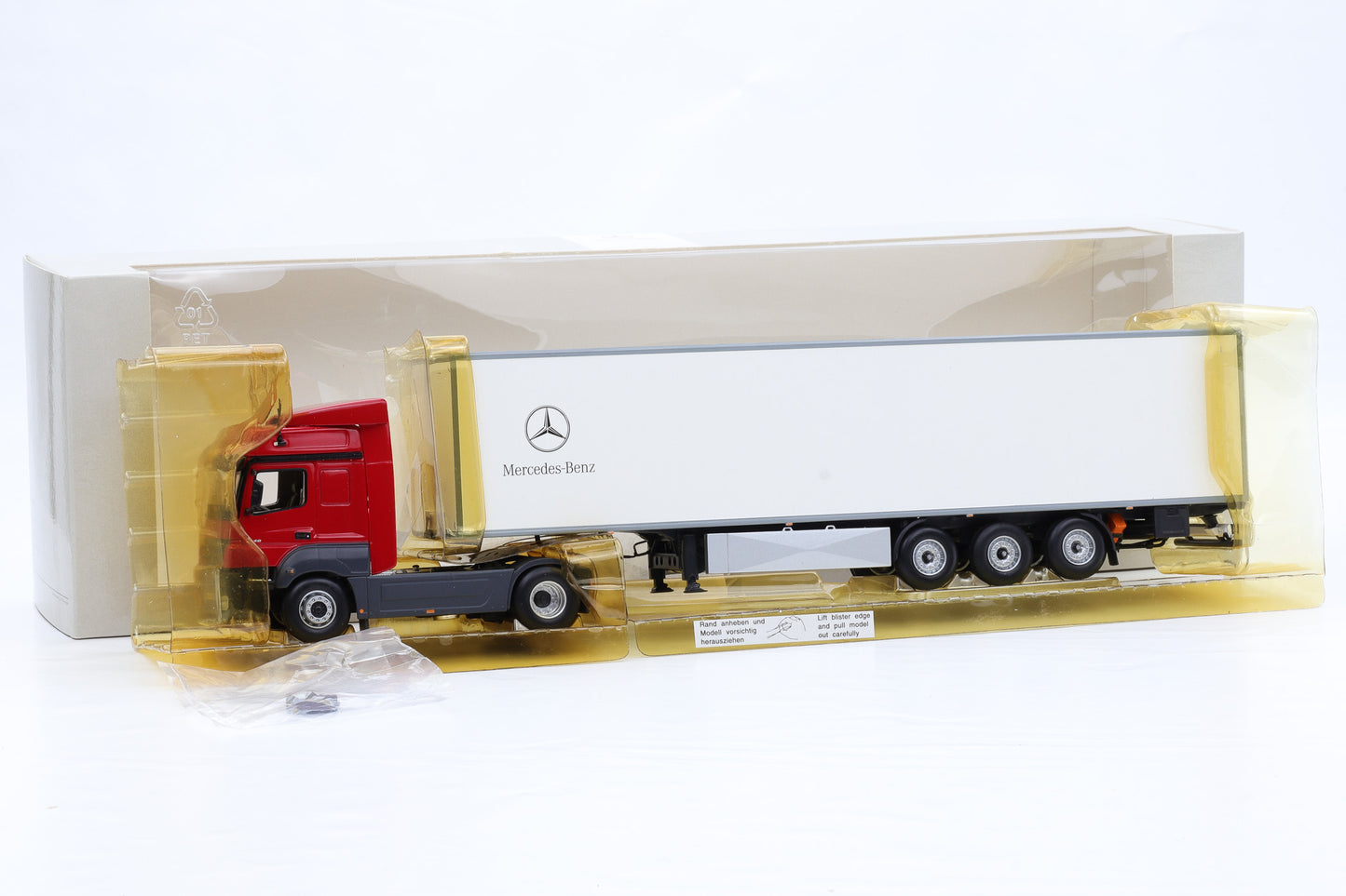 1:43 Minichamps LKW Mercedes-Benz Axor Koffertelzug / Arctic Box Truck - Defekt