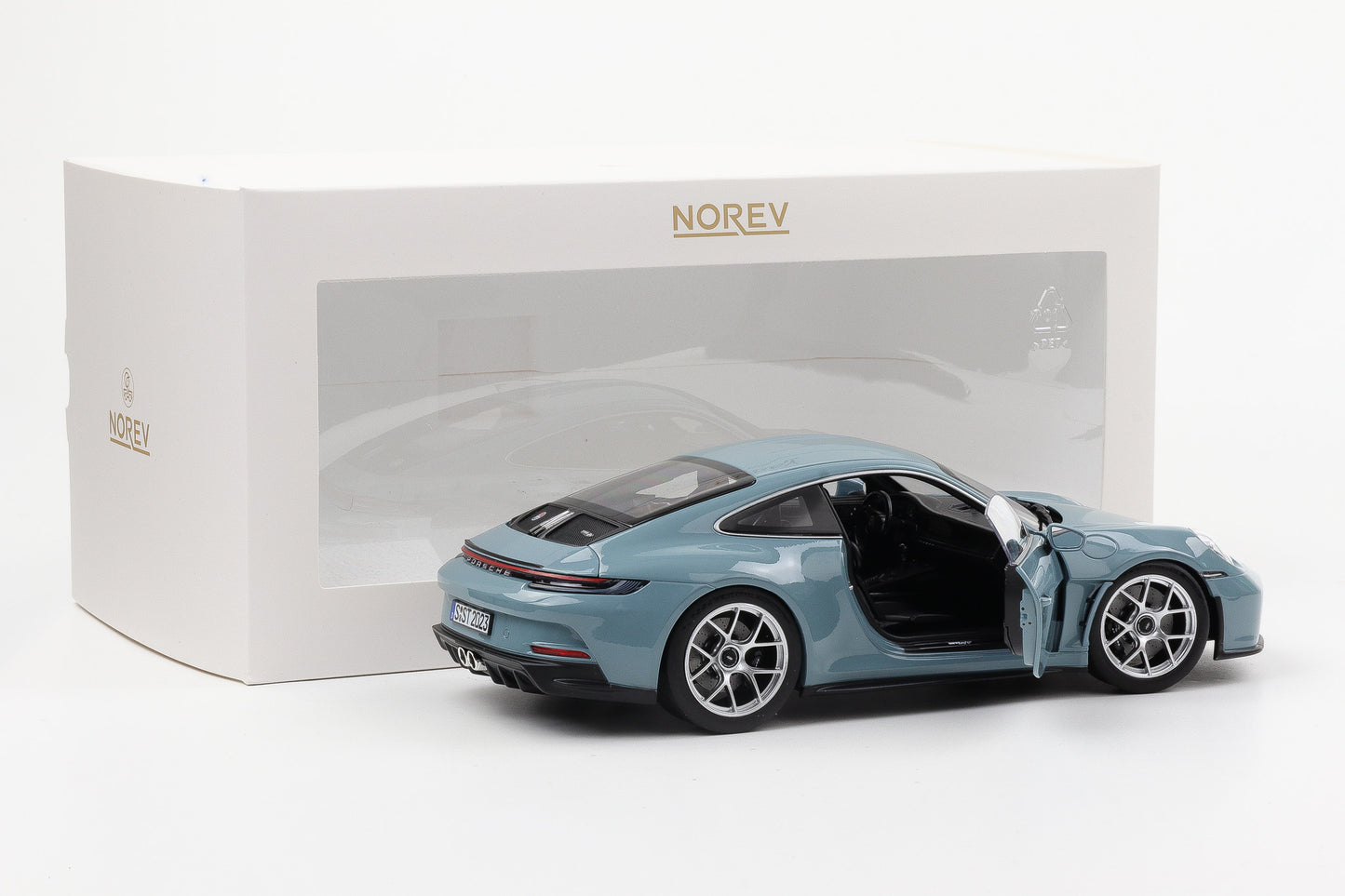 1:18 Norev Porsche 911 992 S/T Coupe 2023 Meisenblau 187470