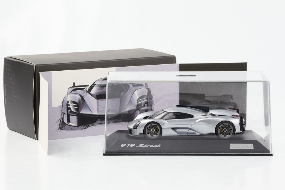 1:43 Porsche 919 Street argent métallisé Spark WAP concessionnaire