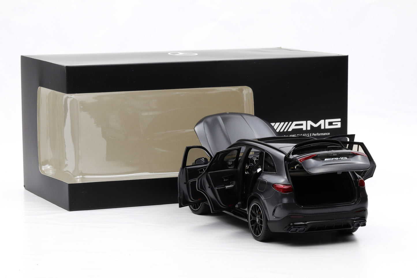 1:18 Mercedes-Benz AMG GLC X254 63 AMG Edition 1 graphitgrau magno NZG