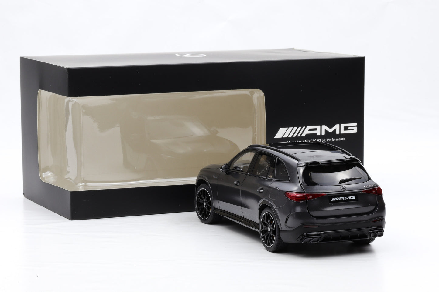 1:18 Mercedes-Benz AMG GLC X254 63 AMG Edition 1 graphitgrau magno NZG
