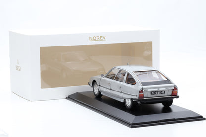 1:18 Norev Citroen CX 2200 Pallas 1976 Largentiere grey 181810 + Vitrine