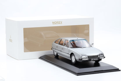 1:18 Norev Citroen CX 2200 Pallas 1976 Largentiere grey 181810 + Vitrine