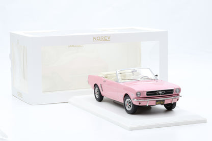1:18 Norev Ford Mustang 1966 Convertible rosa 182812