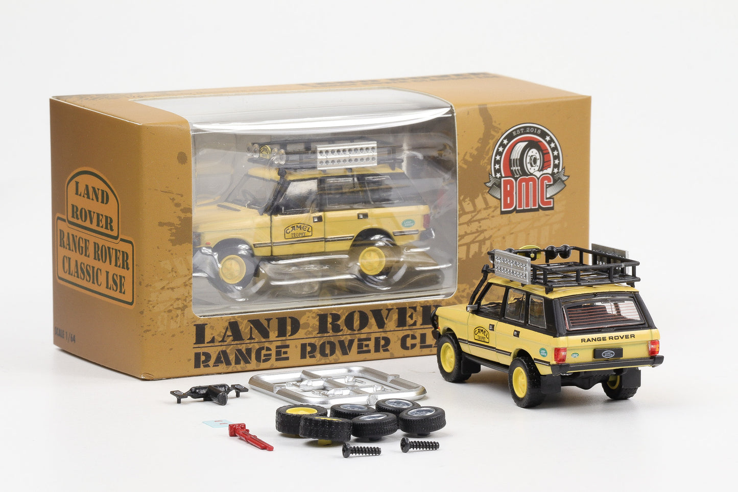 1:64 BMC Range Rover Classic LSE Camel Trophy RHD mit Zubehör