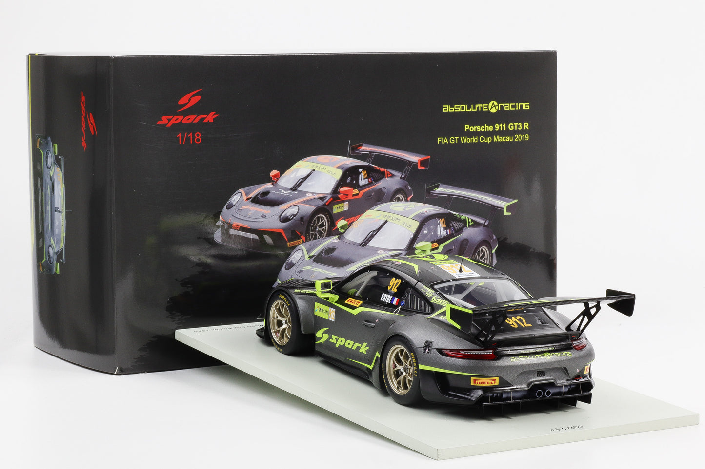 1:18 Spark 911 991 GT3 #912 R FIA GT WC Macau 2019 Estre 18SA026