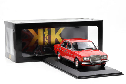 1:18 Mercedes-Benz 230E W123 Saloon 1975 rot diecast KK Scale + Vitrine