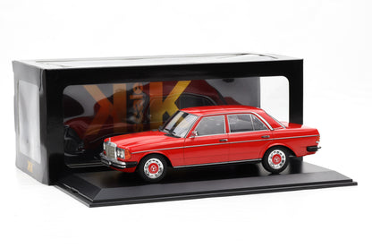 1:18 Mercedes-Benz 230E W123 Saloon 1975 rot diecast KK Scale + Vitrine
