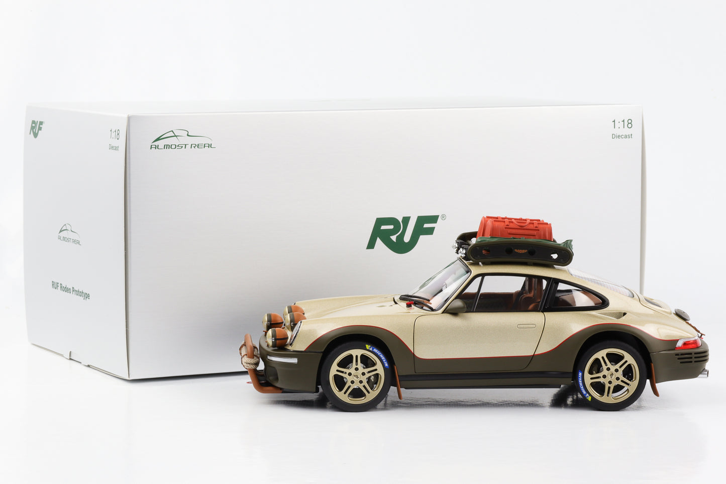 1:18 Porsche 911 RUF Rodeo Prototype 2020 areia ouro metálico quase real
